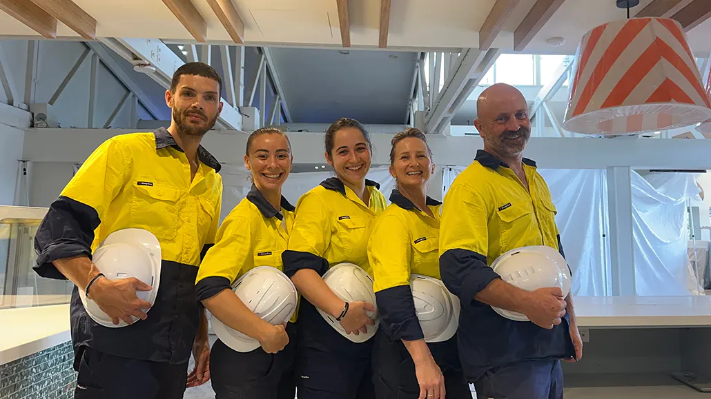 window cleaning elanora qld
